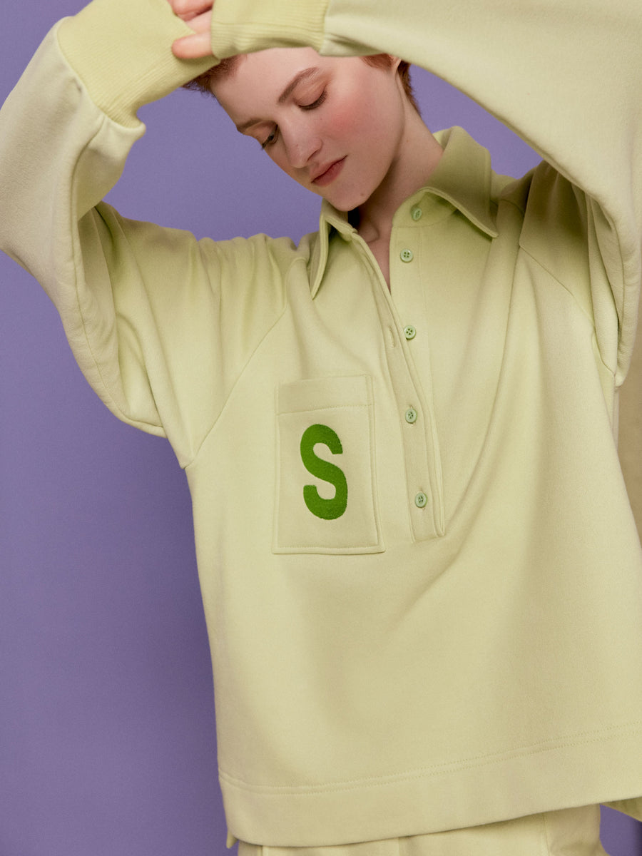 Sweatshirt