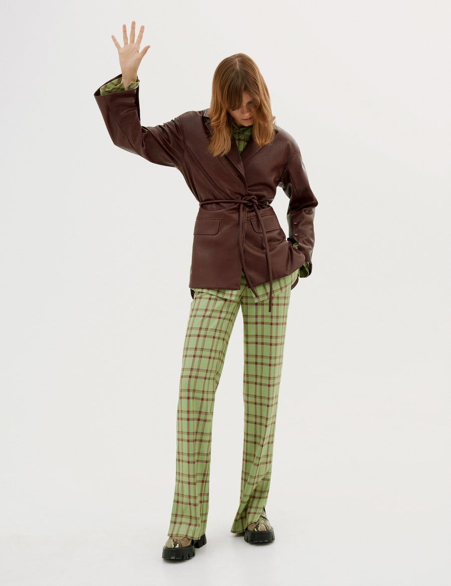 Jacket-shirt with a belt